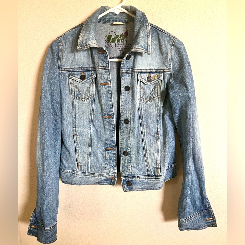 Hollister: Denim Jacket in size S